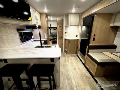 2026 Ember RV E-Series - Photo 4