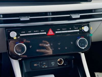 2026 Hyundai TUCSON — photo 12 view