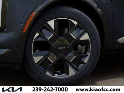 2026 Kia Sportage — photo 9 view