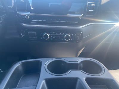 2025 GMC Sierra 1500 - Photo 13