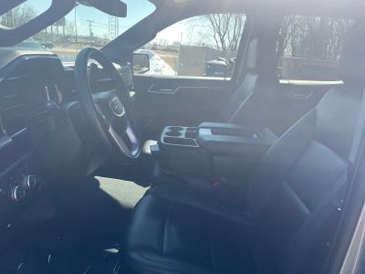 2025 GMC Sierra 1500 - Photo 9
