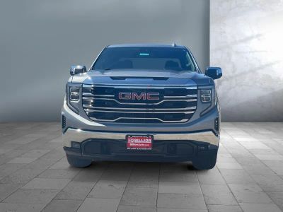 2025 GMC Sierra 1500 - Photo 2