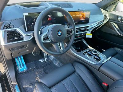 2026 BMW X5 — photo 7 view