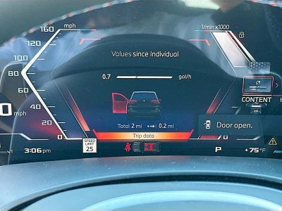 2026 BMW X5 — photo 9 view