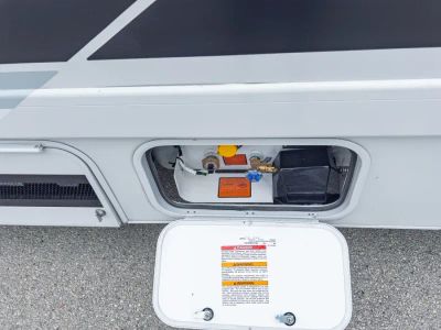 2027 Thor Motor Coach QUANTUM — photo 28 view