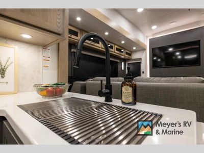 2026 Forest River RV Rockwood Signature - Photo 19