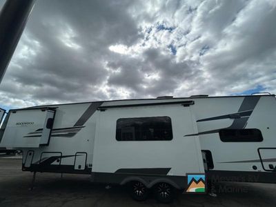 2026 Forest River RV Rockwood Signature - Photo 31