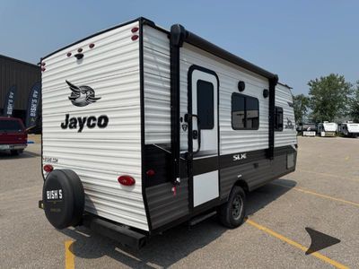 2022 Jayco Jay Flight SLX 7 - Photo 4