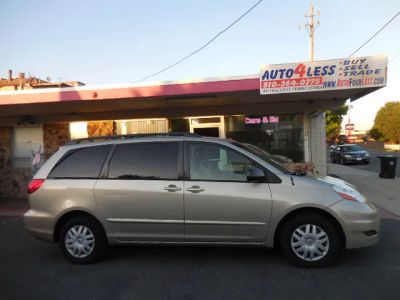 2006 Toyota Sienna - Photo 2