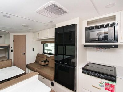 2027 Grand Design Transcend Xplor - Photo 9