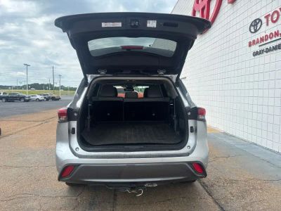 2021 Toyota Highlander - Photo 30