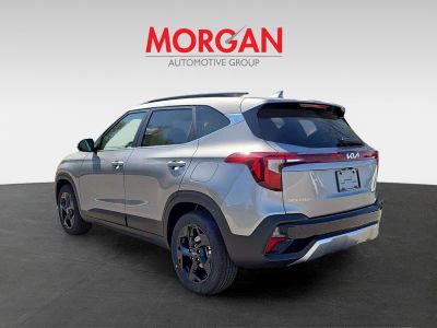 2026 Kia Seltos — engine compartment view