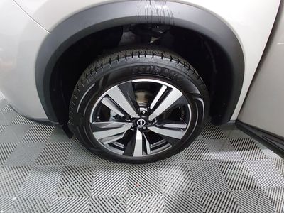2024 Nissan Rogue — photo 10 view