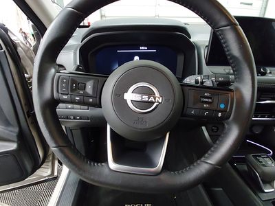 2024 Nissan Rogue — photo 12 view