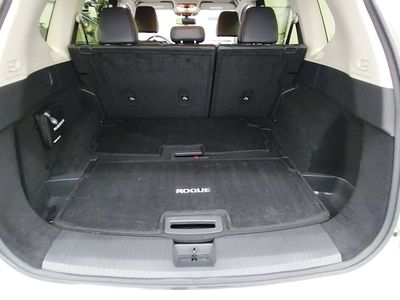 2024 Nissan Rogue — photo 11 view