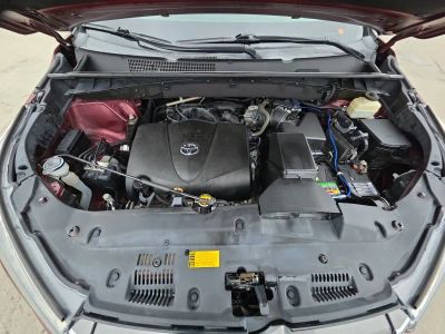 2017 Toyota Highlander - Photo 22