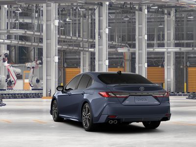 2026 Toyota Camry - Photo 7