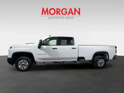 2025 Chevrolet Silverado 2500HD — engine compartment view