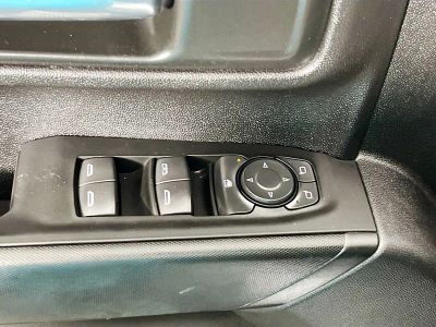 2025 Chevrolet Silverado 2500HD — photo 13 view