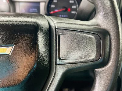 2025 Chevrolet Silverado 2500HD — photo 16 view