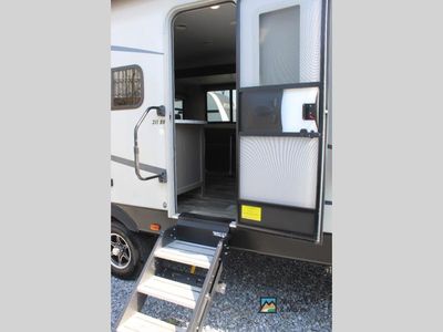 2021 Starcraft Super Lite - Photo 9