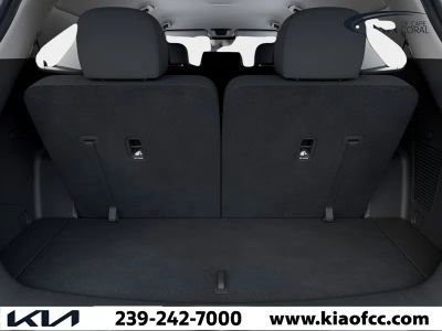 2026 Kia Sorento — photo 7 view