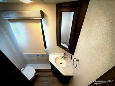 2023 Entegra Coach Accolade XL - Photo 22