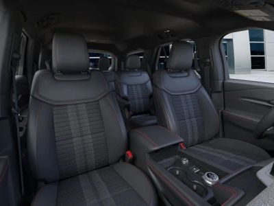 2026 Ford Explorer — photo 10 view
