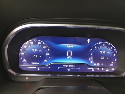 2023 Chevrolet Suburban — photo 14 view