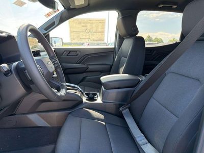 2026 Chevrolet Colorado — photo 18 view
