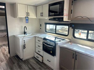 2026 Jayco Jay Flight SLX - Photo 10