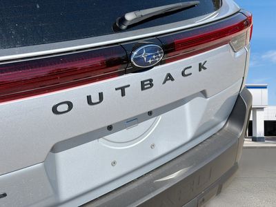 2026 Subaru Outback — photo 11 view