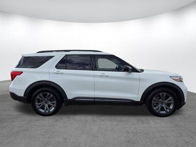 2022 Ford Explorer - Photo 3