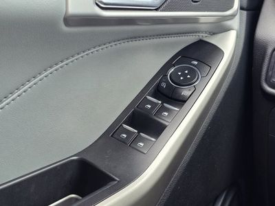 2022 Ford Explorer - Photo 15