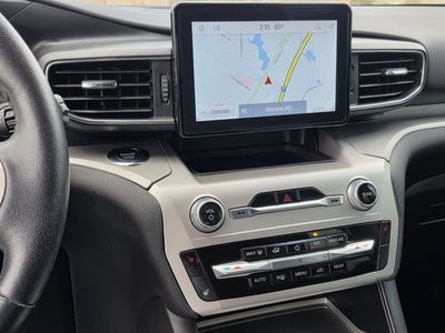 2022 Ford Explorer - Photo 9