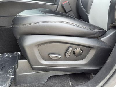 2022 Ford Explorer - Photo 13