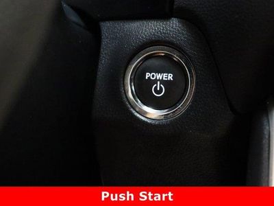 2025 Toyota RAV4 AWD — photo 18 view