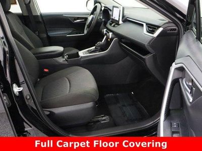 2025 Toyota RAV4 AWD — photo 37 view