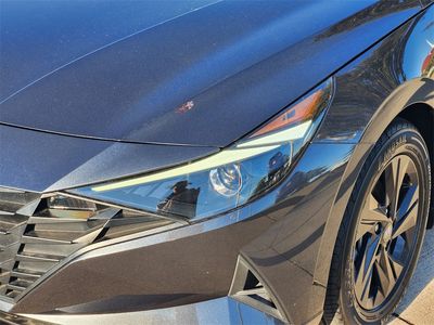 2022 Hyundai Elantra - Photo 5