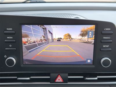 2022 Hyundai Elantra - Photo 13