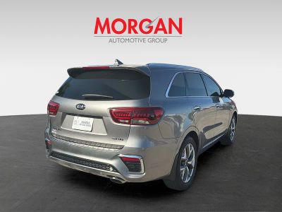 2019 Kia Sorento — rear three-quarter view