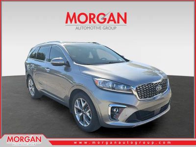 2019 Kia Sorento SX V6 in Titanium Silver — front three-quarter view