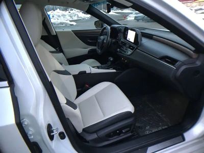 2023 Lexus ES 350 - Photo 12