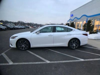 2023 Lexus ES 350 - Photo 7