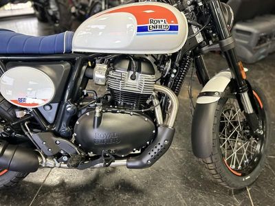 2025 Royal Enfield Bear 650 Boardwalk White - Photo 9