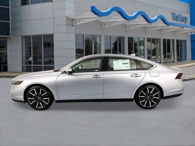 2026 Honda Accord Hybrid - Photo 2