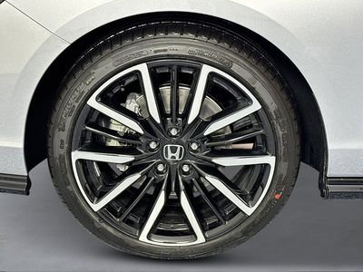 2026 Honda Accord Hybrid - Photo 10