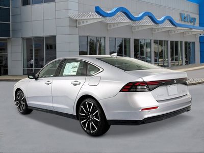 2026 Honda Accord Hybrid - Photo 3