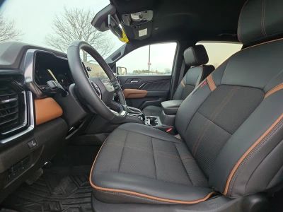 2024 GMC Canyon - Photo 9