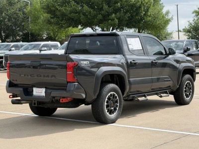 2026 Toyota Tacoma - Photo 4